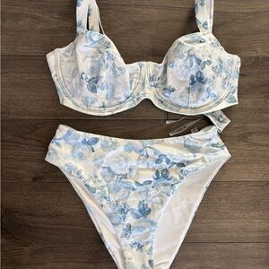 Victoria's Secret Blue and White Floral Bikini (36DD and Medium Bottom) NWOT